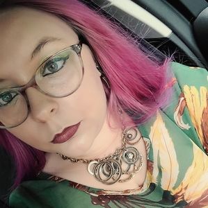 Meet your Posher, Gabrielle